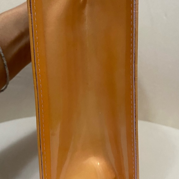 Authentic Louis Vuitton Monogram Vernis Spring Street Shoulder Bag - Picture 6 of 14